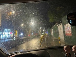 第六集：下着雨的夜晚，女生独自去补课，却不知危险正在靠近